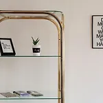 Hostel Urban &