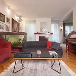 Hostel Urban & Skopje