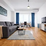 Urban Hostel&apartments Hostel