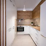Hostel Urban & *