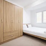 Hostel Urban &
