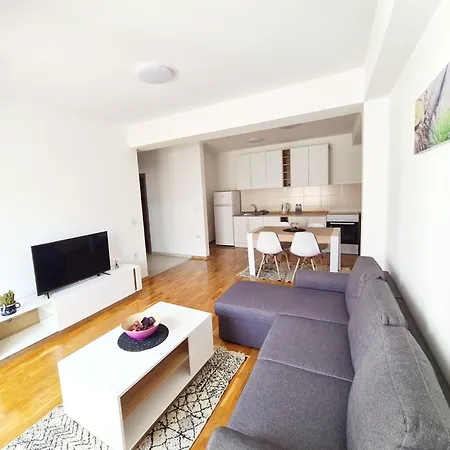 Urban & Скопье