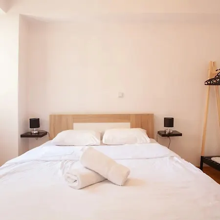 Urban & Хостел Скопье