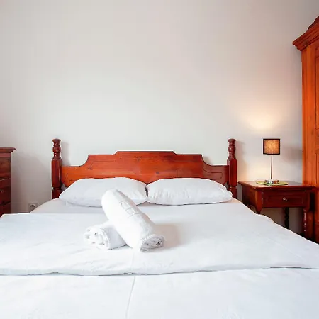 Urban & * Скопье