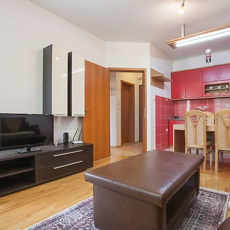 Urban & Скопье