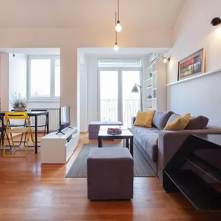 Urban & * Скопье