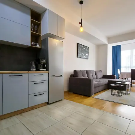 Urban & Скопье