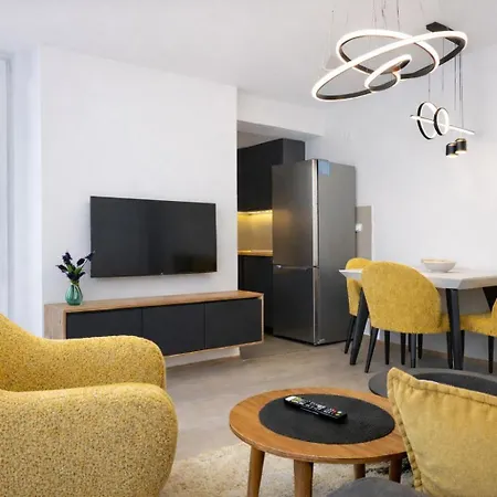 Urban & סקופיה