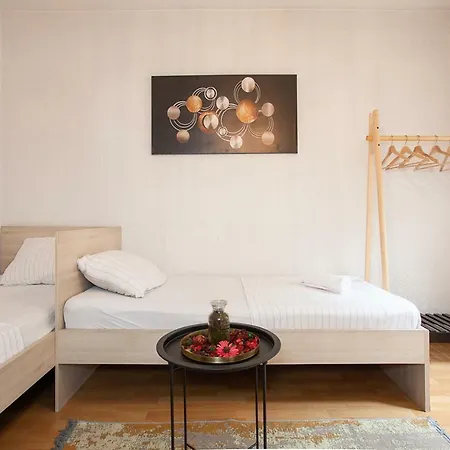 Urban & Скопье