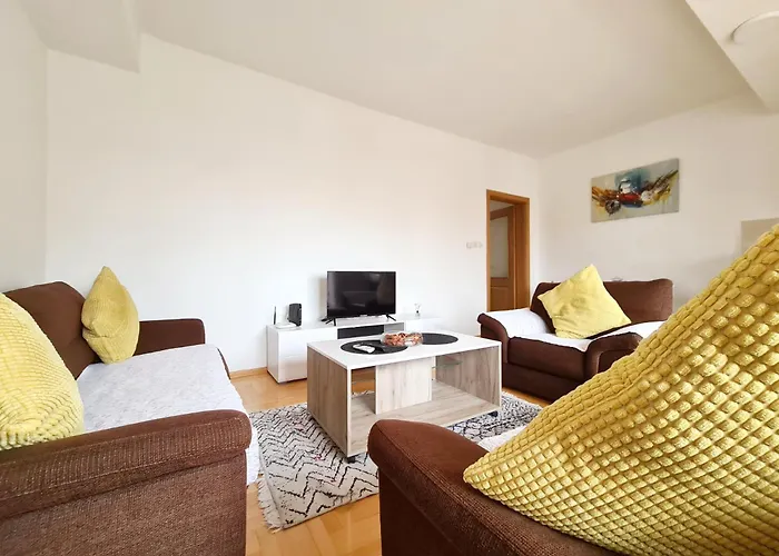 Urban & סקופיה