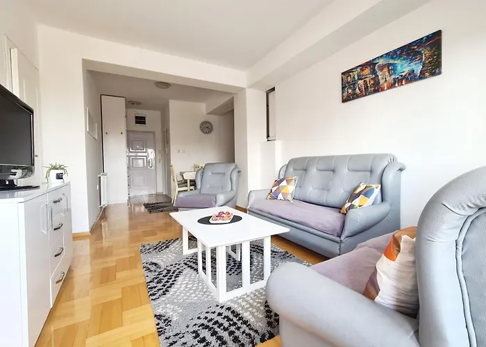 Urban & סקופיה