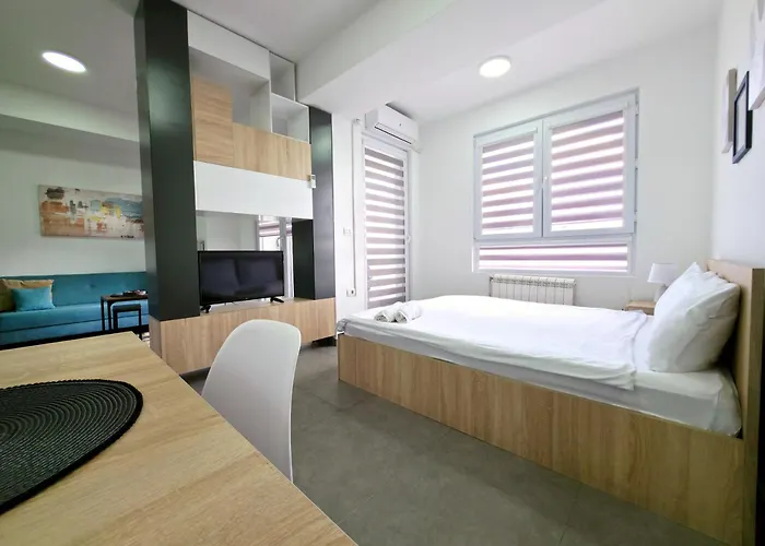 אכסניה Urban &