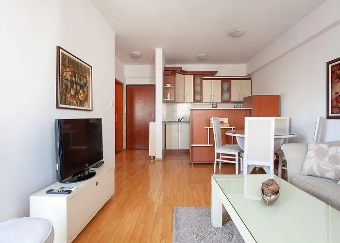 אכסניה Urban &