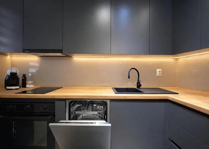 Urban & * סקופיה